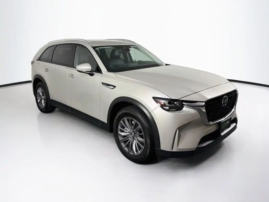 2024 Mazda CX-90 PHEV Preferred Package's photo