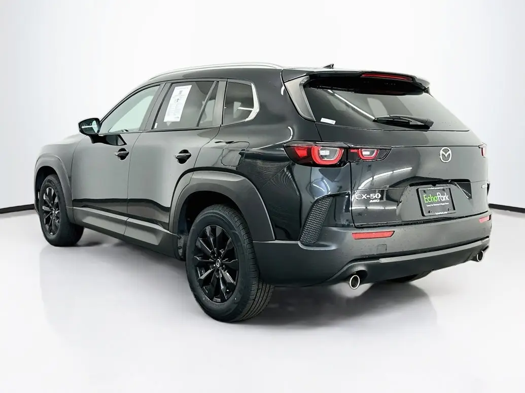 2025 Mazda CX-50 2.5 S Premium photo 5
