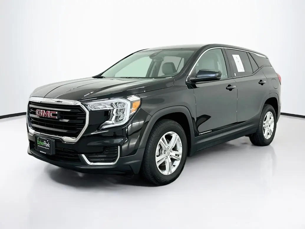 2024 GMC Terrain SLE AWD photo 3