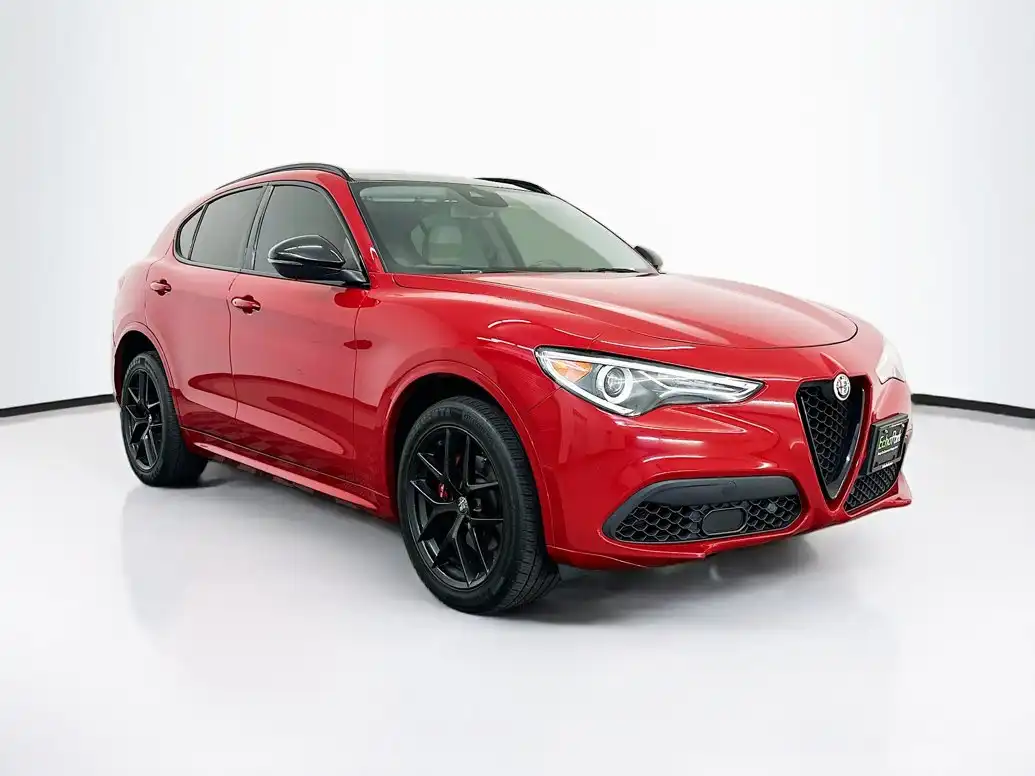 2021 Alfa Romeo Stelvio Ti AWD's photo