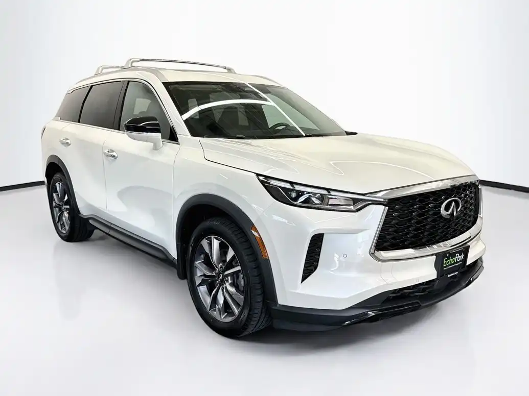 2023 INFINITI QX60 Luxe AWD's photo