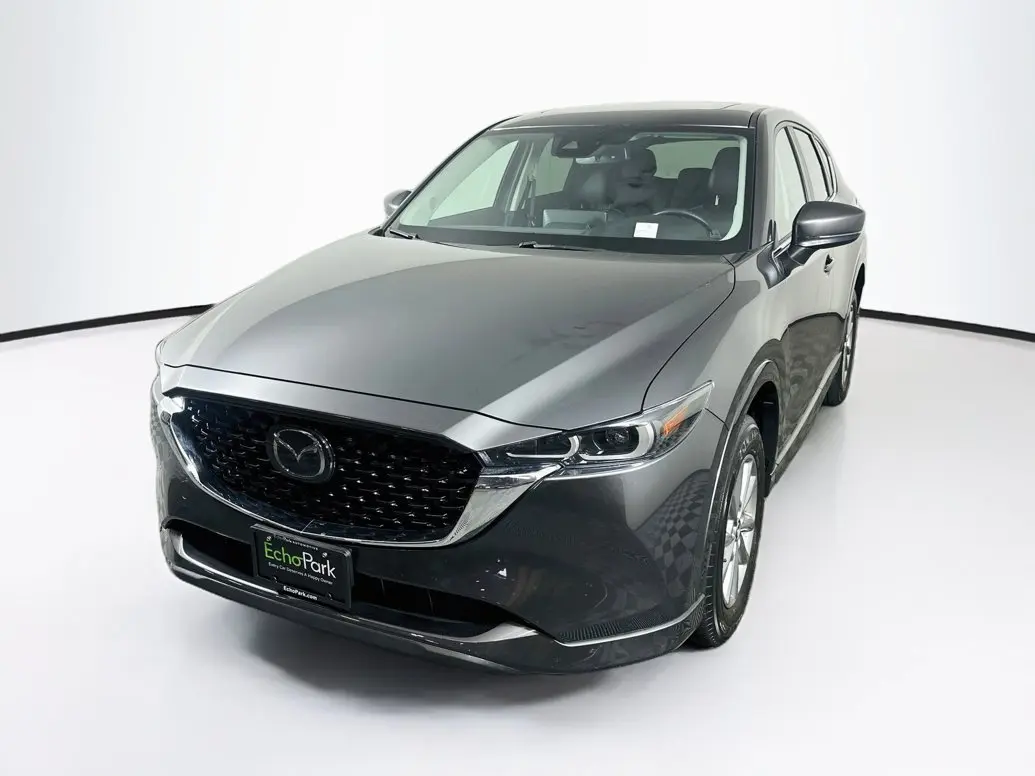 2025 Mazda CX-5 Preferred AWD Auto Package S photo 3