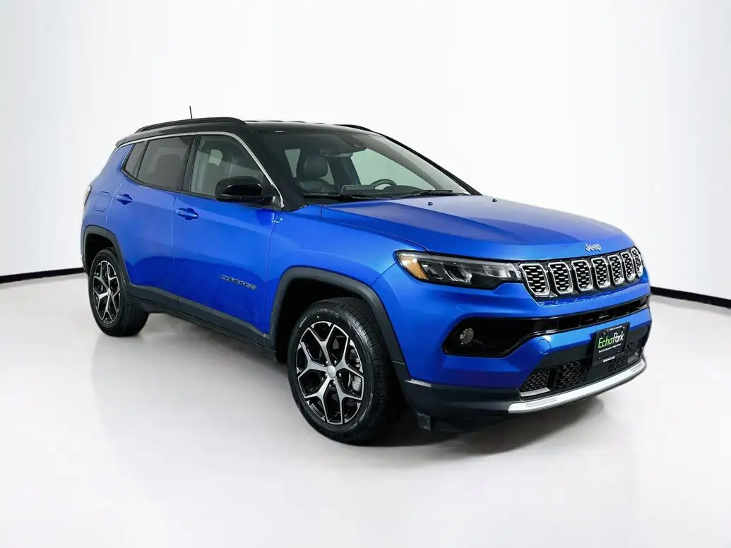 2024 Jeep Compass Limited 4X4 photo 1