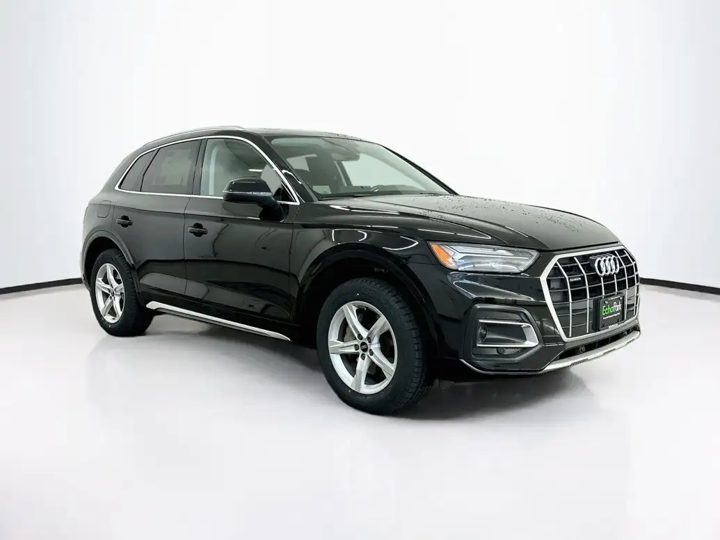 2023 Audi Q5 40 Premium's photo