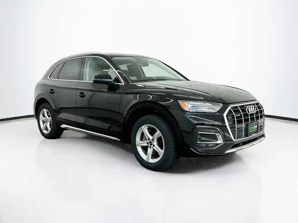 2023 Audi Q5 40 Premium's photo