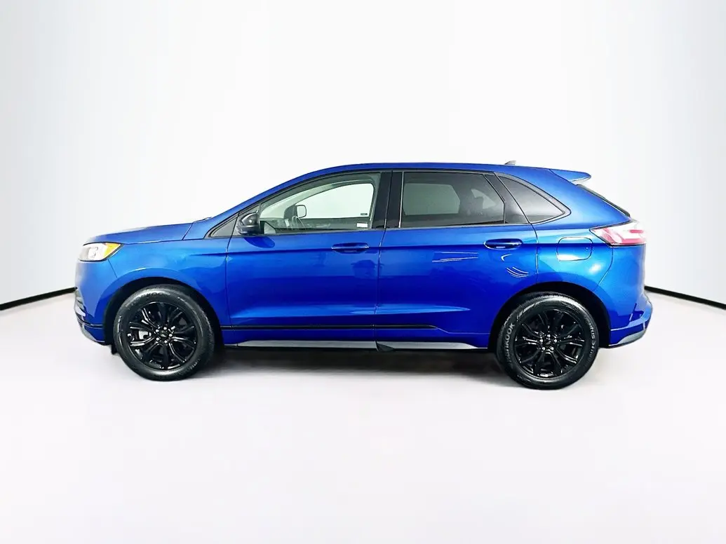 2024 Ford Edge SE AWD photo 4