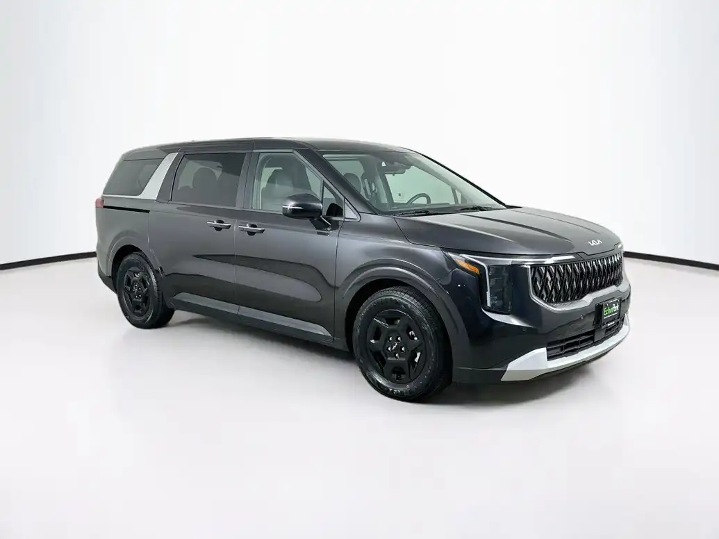 2025 Kia Sedona LXS's photo