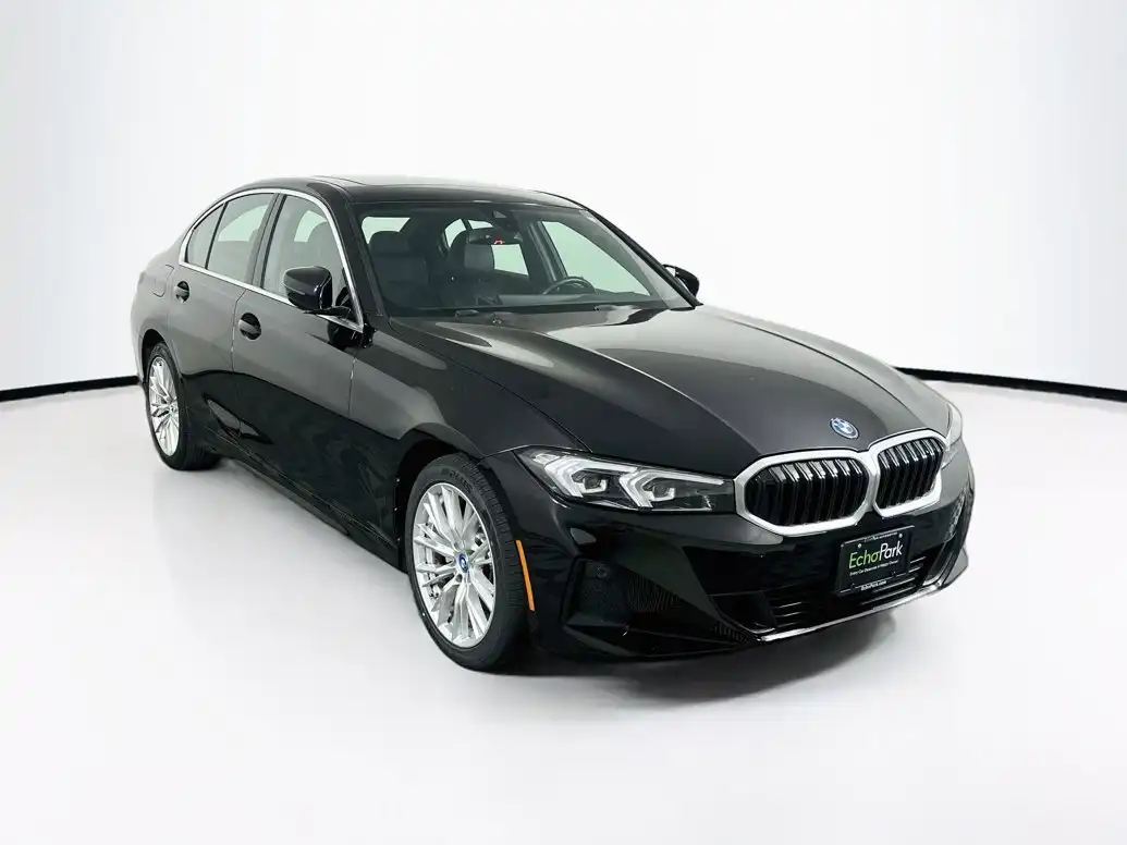 2024 BMW 3 Series 330e Sedan's photo