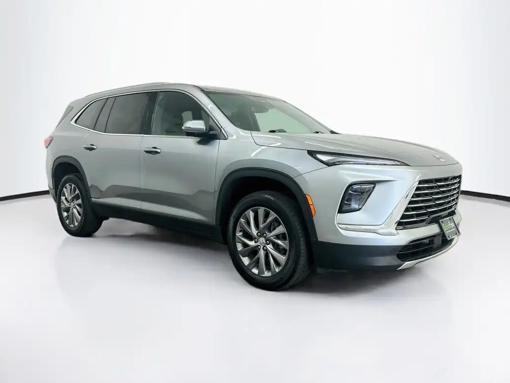 2025 Buick Enclave Preferred AWD's photo