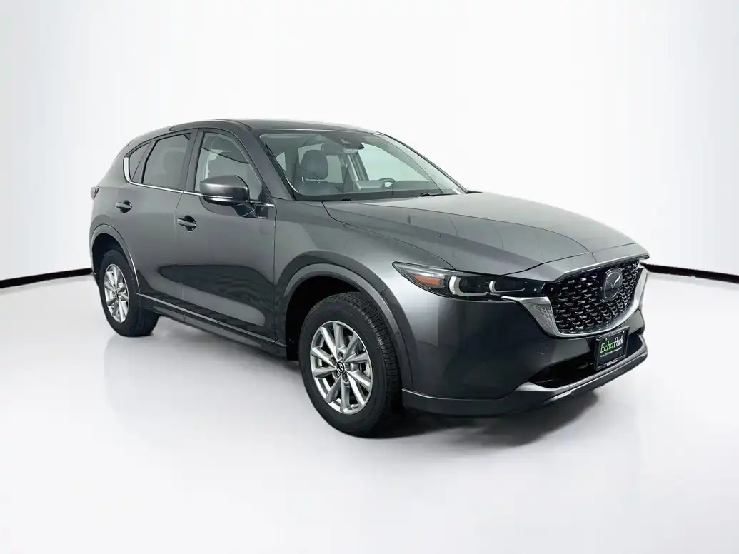2024 Mazda CX-5 S Preferred package Auto AWD's photo