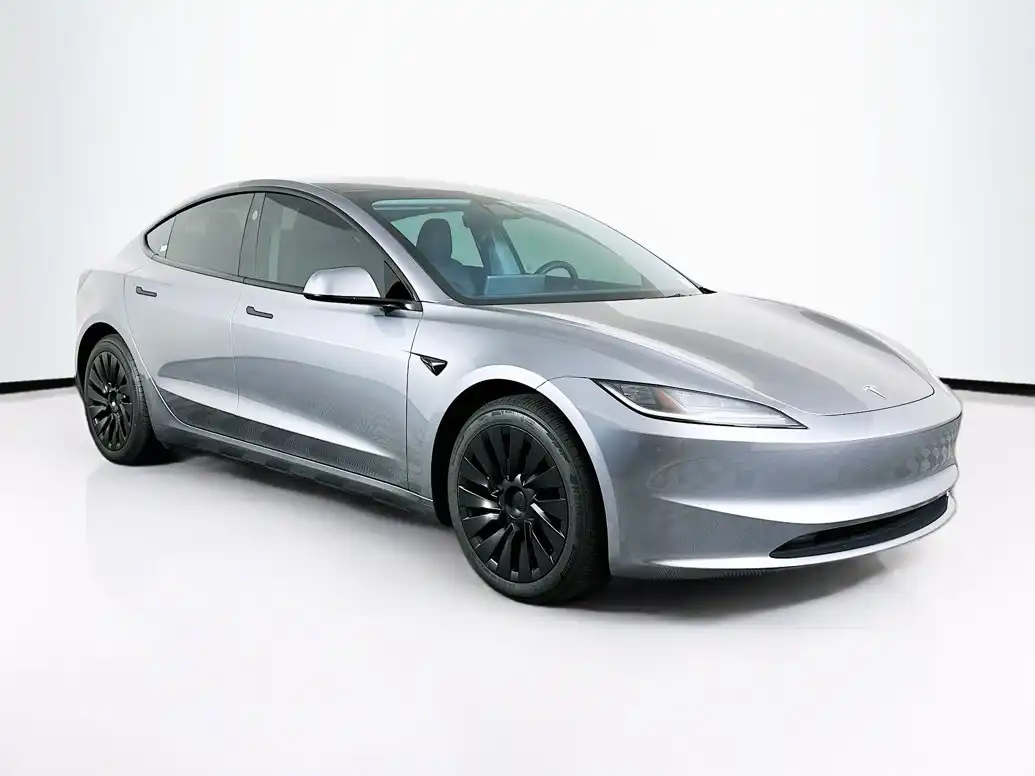 2025 Tesla Model 3 Long Range AWD's photo