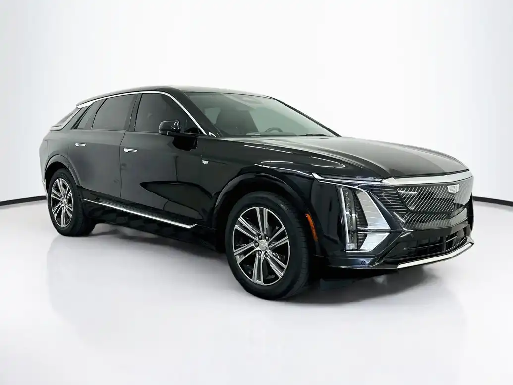 2024 Cadillac Lyriq Luxury 1 AWD's photo