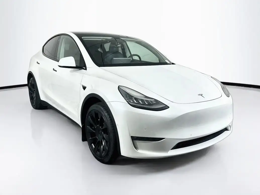 2021 Tesla Model Y Long Range Dual Motor All-Wheel Drive's photo