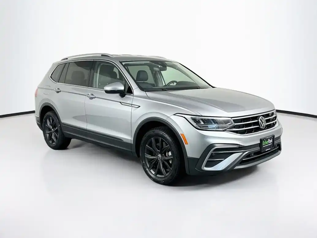 2024 Volkswagen Tiguan 2.0T SE 4Motion's photo