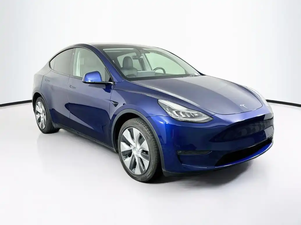 2021 Tesla Model Y Long Range Dual Motor All-Wheel Drive's photo
