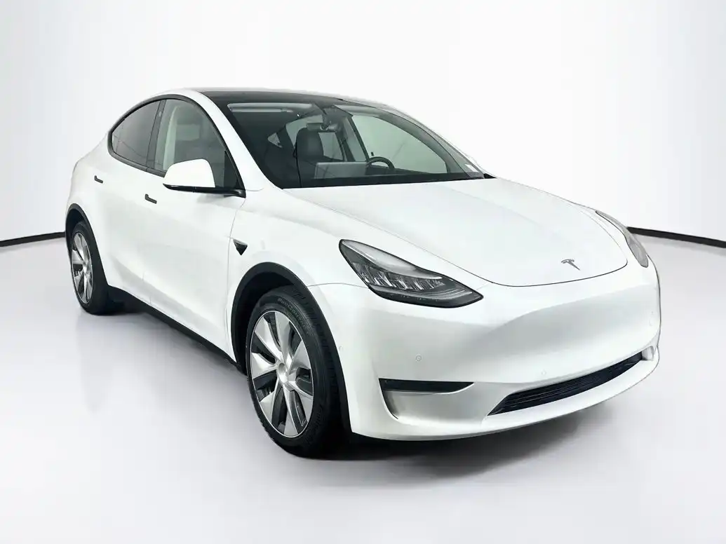 2021 Tesla Model Y Long Range Dual Motor All-Wheel Drive's photo