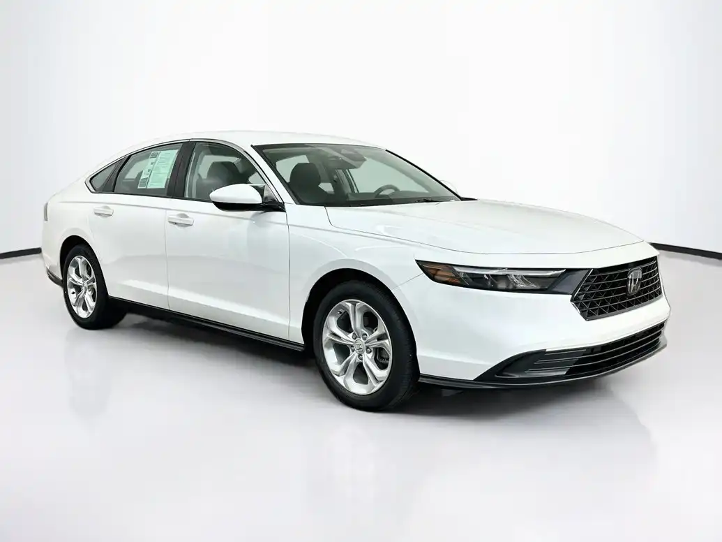 2023 Honda Accord 1.5T LX CVT's photo