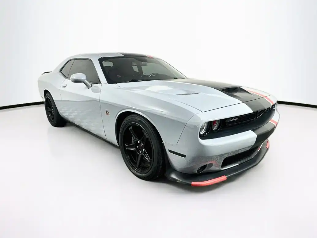 2022 Dodge Challenger R/T Scat Pack's photo