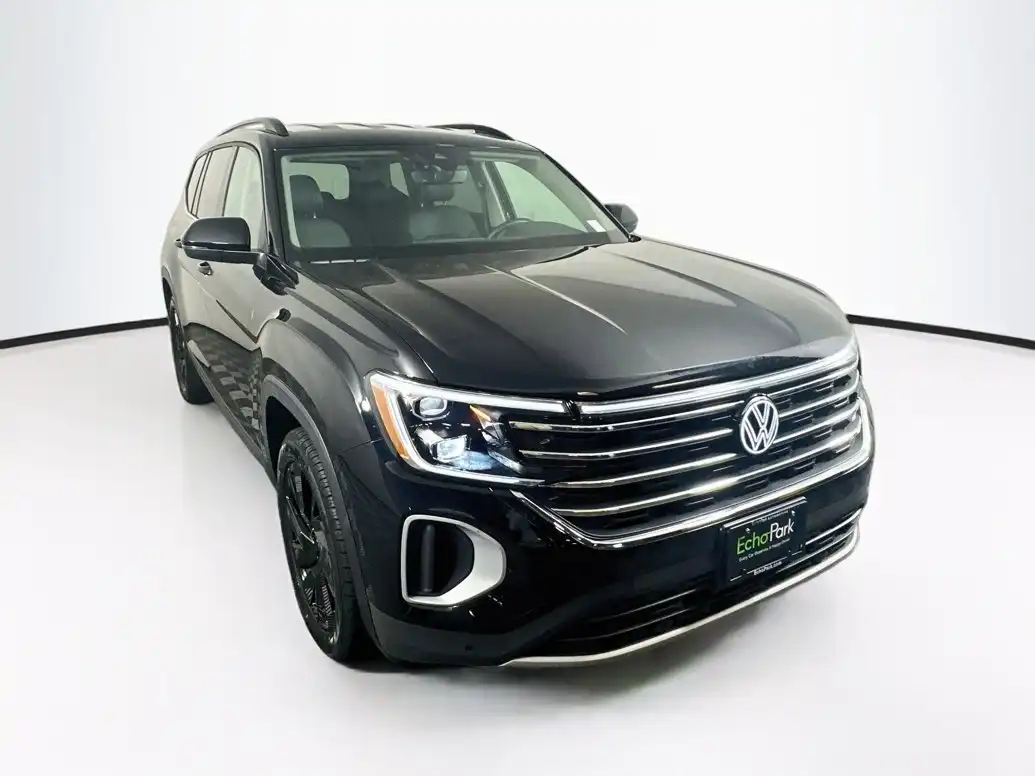 2026 Volkswagen Atlas 2.0T SE w/Tech's photo