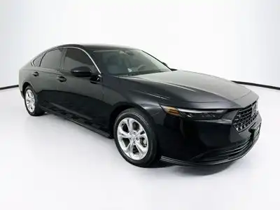 2025 Honda Accord 1.5T LX CVT's photo