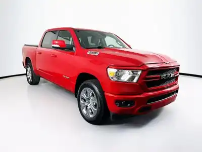 2020 RAM 1500 Big Horn/Lone Star 4x4 Crew Cab 5'7's photo