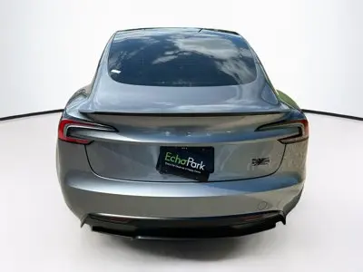 2025 Tesla Model 3 Performance photo 5