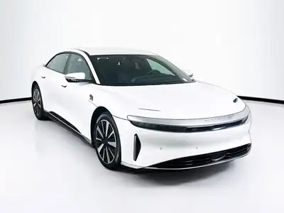 2024 Lucid Air Touring's photo