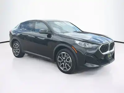 2026 BMW X2 xDrive28i's photo