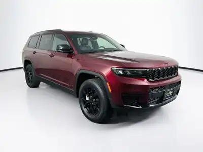 2025 Jeep Grand Cherokee L Altitude's photo
