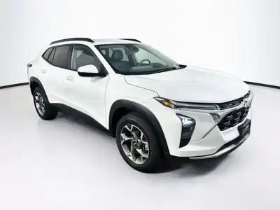 2025 Chevrolet Trax LT's photo