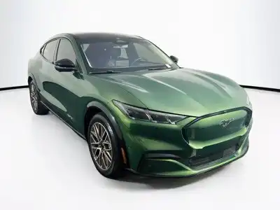 2024 Ford Mustang-Mach-e Premium's photo