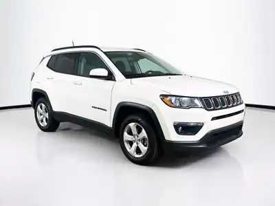 2019 Jeep Compass Latitude 4X4 photo 1