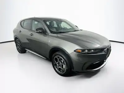 2024 Alfa Romeo Tonale TI's photo