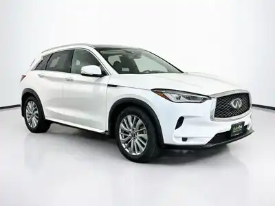 2023 INFINITI QX50 Luxe AWD's photo