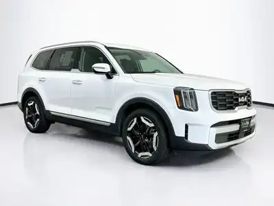 2025 Kia Telluride S AWD's photo