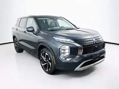2024 Mitsubishi Outlander SE S-AWC's photo