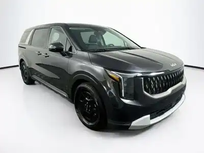 2025 Kia Sedona LXS's photo