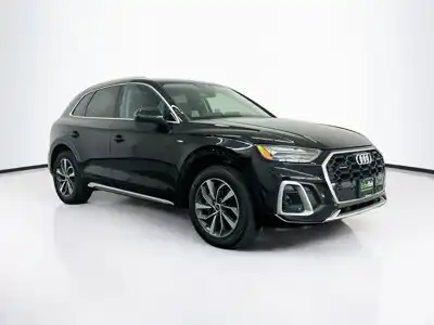 2023 Audi Q5 45 Premium's photo