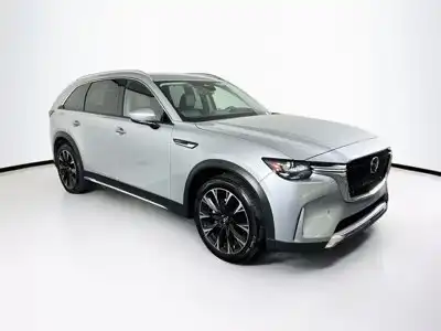 2024 Mazda CX-90 PHEV Premium Package's photo