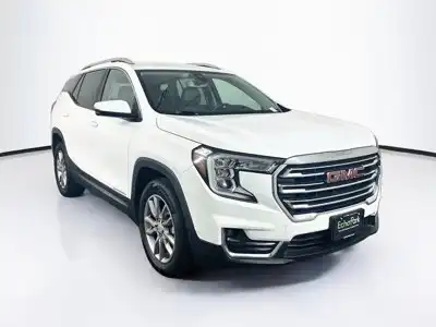 2024 GMC Terrain SLT AWD's photo