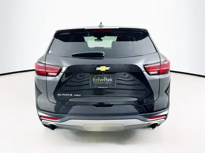 2023 Chevrolet Blazer 2.0T 2LT AWD photo 5