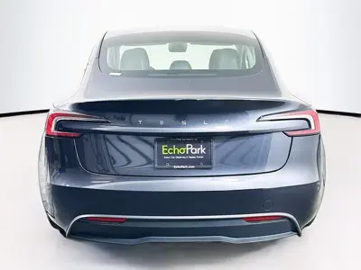 2024 Tesla Model 3 Long Range photo 5