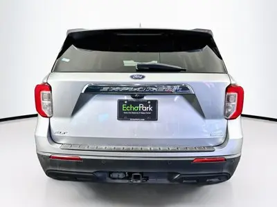 2020 Ford Explorer XLT RWD photo 5