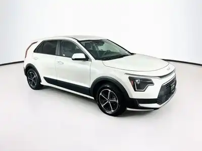 2026 Kia Niro LX HEV's photo