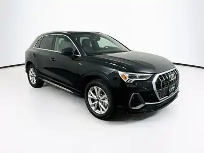 2025 Audi Q3 45 TFSI S Line Premium quattro's photo