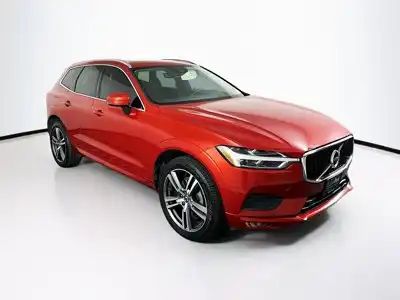 2020 Volvo XC60 T5 Momentum FWD's photo