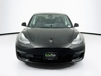2023 Tesla Model 3 Base photo 3