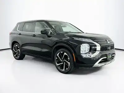2024 Mitsubishi Outlander SE S-AWC's photo