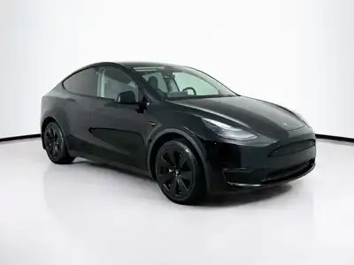 2023 Tesla Model Y Long Range Dual Motor All-Wheel Drive's photo
