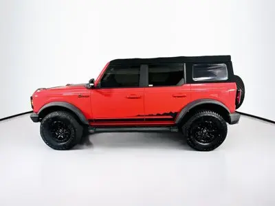 2021 Ford Bronco Wildtrak 4x4 photo 4